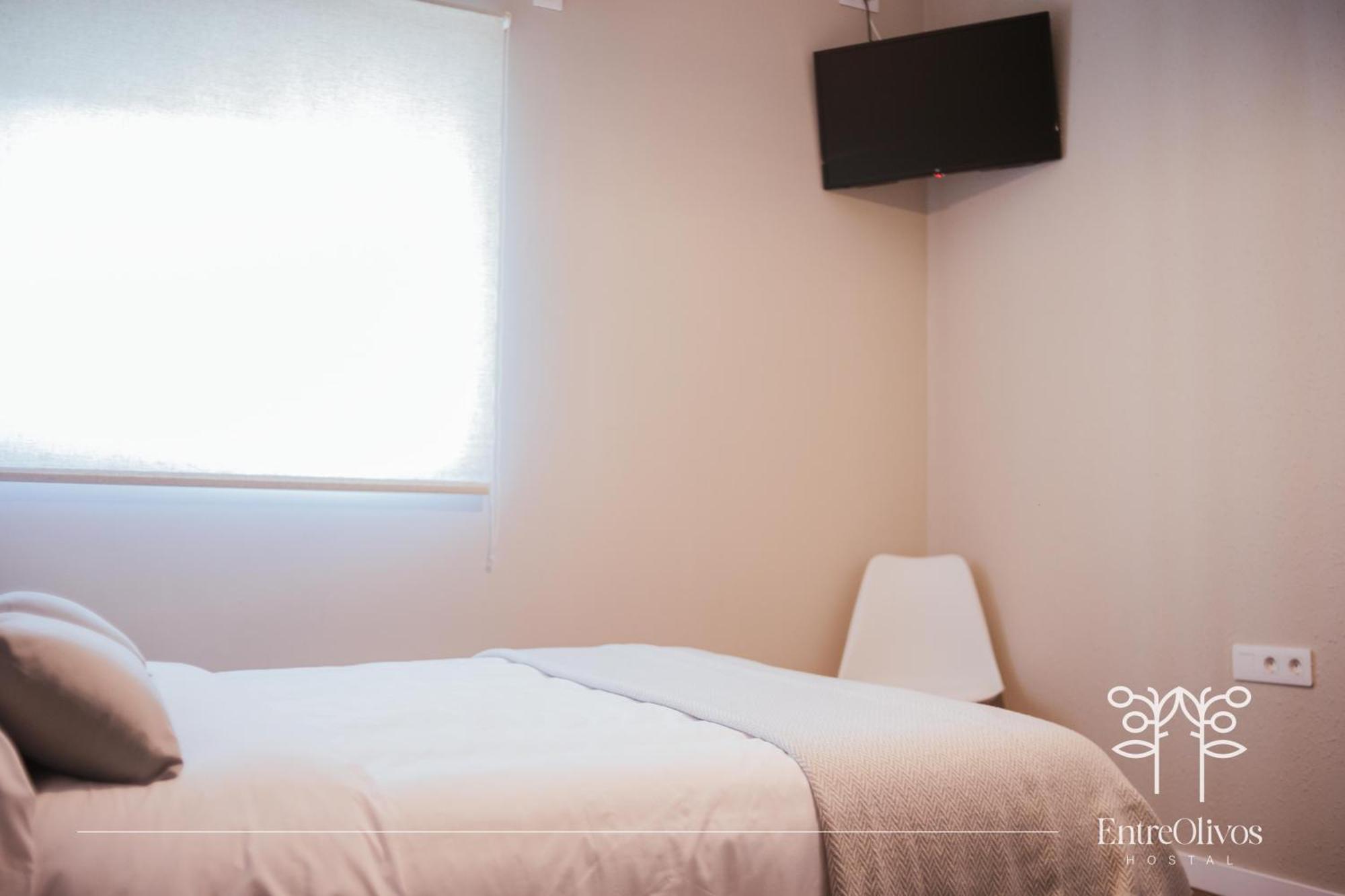 Hostal Entreolivos Бадахос Экстерьер фото