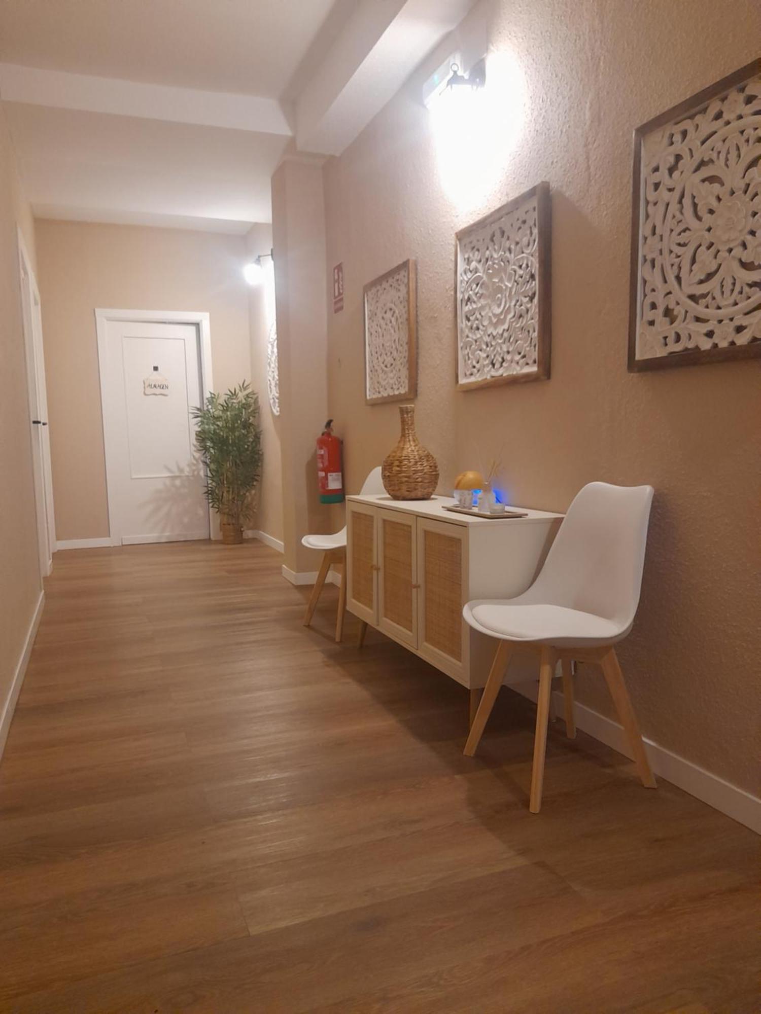 Hostal Entreolivos Бадахос Экстерьер фото